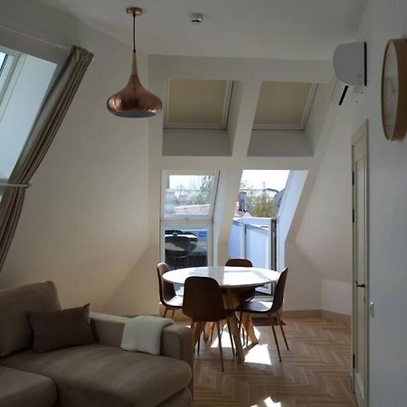 Luxury Apartment With A Balcony And View In Riga Old Town Esterno foto