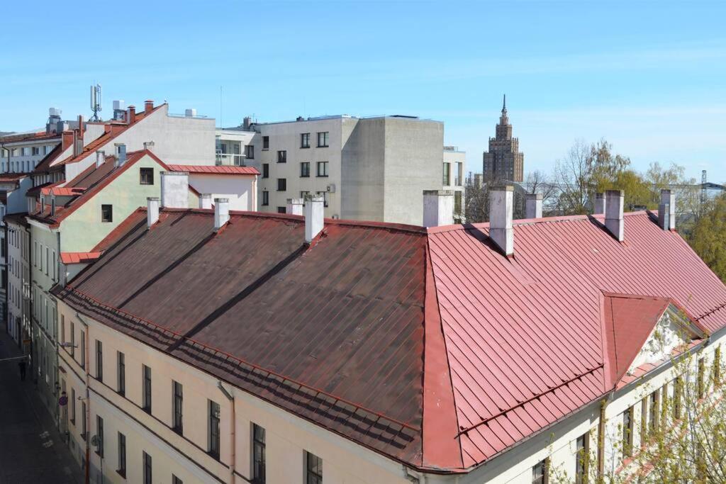 Luxury Apartment With A Balcony And View In Riga Old Town Esterno foto