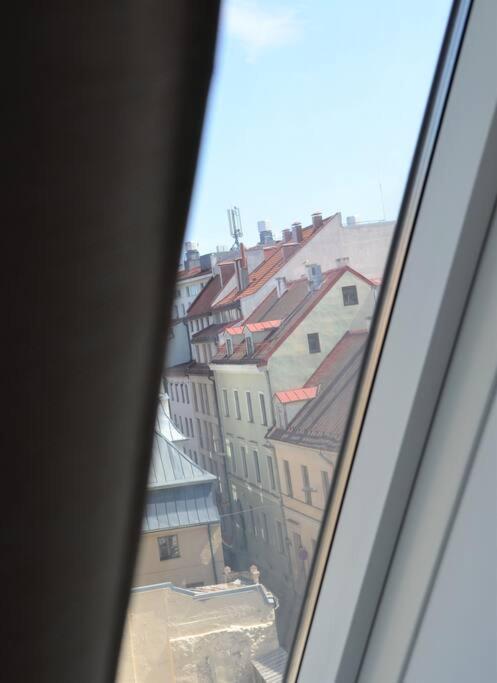 Luxury Apartment With A Balcony And View In Riga Old Town Esterno foto