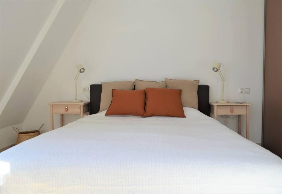 Luxury Apartment With A Balcony And View In Riga Old Town Esterno foto